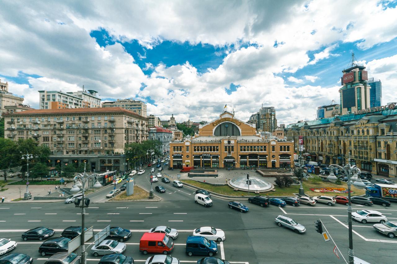 Two Bedroom Apartment On Kreschatik, Kyiv Center With Great View Buitenkant foto